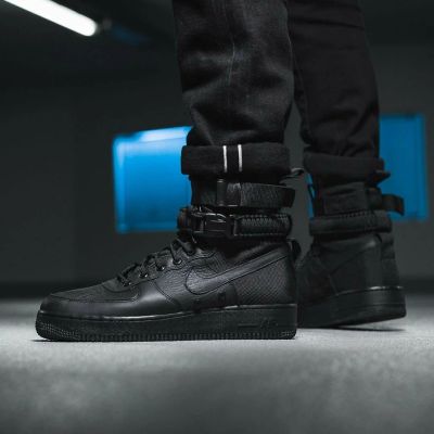 Лот: 15091014. Фото: 1. Nike Sf Air Force@2. Кеды, кроссовки, слипоны