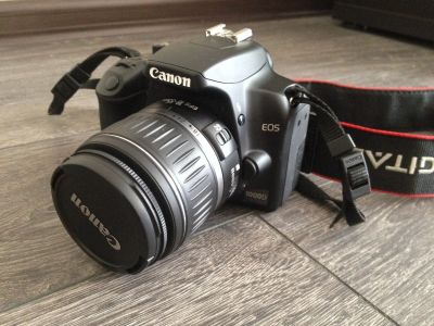 Лот: 15691260. Фото: 1. Canon 1000D 18-55mm. Цифровые зеркальные