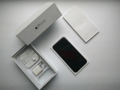 Лот: 9998137. Фото: 1. Iphone 6 16gb Space gray. Смартфоны