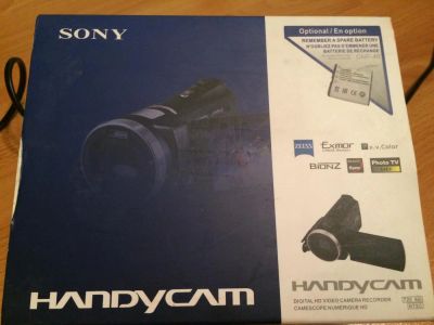 Лот: 4711274. Фото: 1. Продам цифровую видеокамеру Sony... Видеокамеры