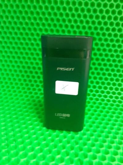 Лот: 18113527. Фото: 1. Power Bank 10000 mAh Быстро разряжается... Внешние, портативные аккумуляторы для смартфонов (Power bank)