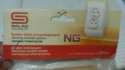 Лот: 8126838. Фото: 1. Рамка под розетку под плинтус. Электроустановочные изделия