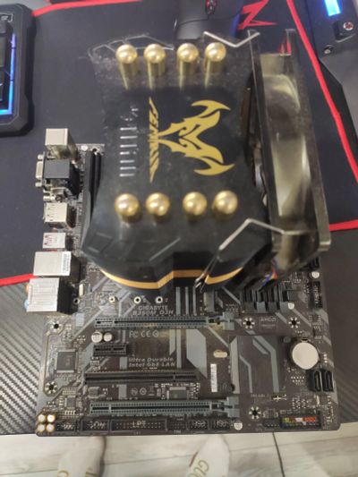 Лот: 17984915. Фото: 1. Материнская плата Gigabyte B360M... Материнские платы