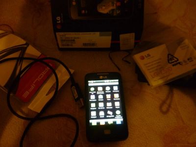 Лот: 3830775. Фото: 1. LG E-510. Смартфоны