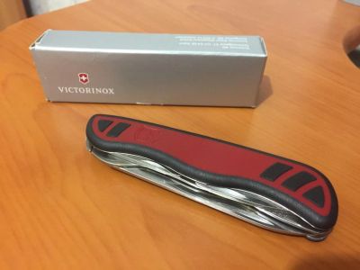 Лот: 7374518. Фото: 1. Настоящий швейцарский нож victorinox. Ножи, топоры