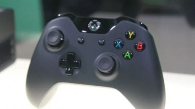 Лот: 6667807. Фото: 1. Геймпад Xbox One. Аксессуары для игровых приставок, консолей, геймпады