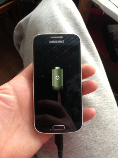 Лот: 8641498. Фото: 1. Samsung Galaxy S4 mini Duos GT-I9192... Смартфоны