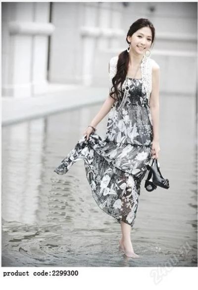 Лот: 2524178. Фото: 1. Воздушное платье с нежным рисунком... Платья