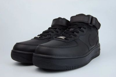 Лот: 16960403. Фото: 1. Кроссовки Nike Air Force 1 Mid... Кеды, кроссовки, слипоны