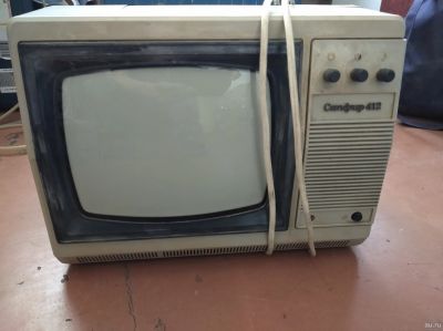 Лот: 16220387. Фото: 1. телевизор сапфир 412. Телевизоры