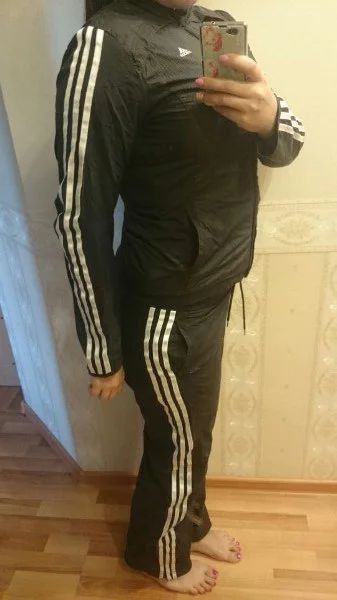 Лот: 6081770. Фото: 1. Спортивный костюм adidas. Спортивные костюмы