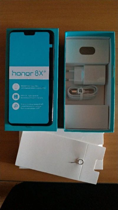 Лот: 12612823. Фото: 1. Honor 8X 4/128. Новый, гарантия... Смартфоны