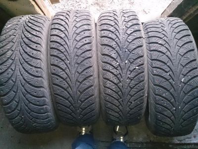 Лот: 3158078. Фото: 1. Зимние шипованные шины Goodyear... Шины