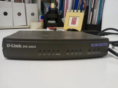 Лот: 3101117. Фото: 1. VoIP-шлюз DLink DVG 5004S. Маршрутизаторы (роутеры)