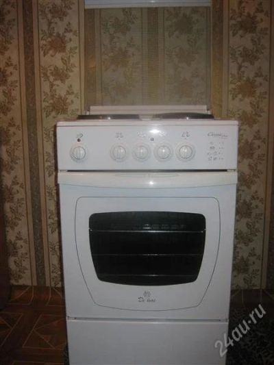 Лот: 1029953. Фото: 1. Кухонная электрическая плита De... Плиты, духовые шкафы, варочные поверхности