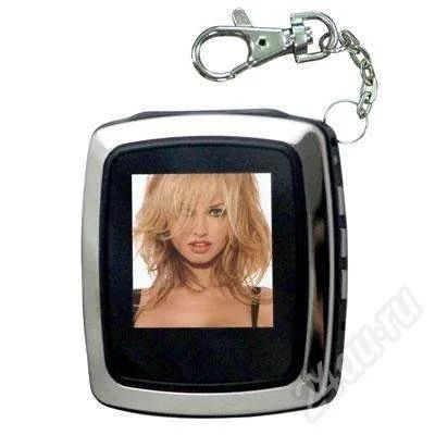 Лот: 35082. Фото: 1. Брелок - цифровая фоторамка 1... Красноярск