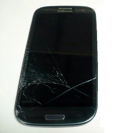 Лот: 9594548. Фото: 1. Дисплей Samsung GT-i9300 с разбитым... Дисплеи, дисплейные модули, тачскрины