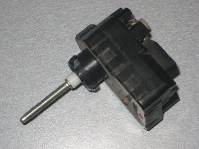 Лот: 6758540. Фото: 1. RBT-GF30 моторчик корректора фар... Оптика и освещение