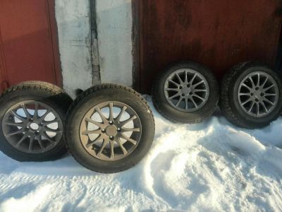 Лот: 6974481. Фото: 1. Шины Maxxis Presa Ice на литье. Шины на дисках