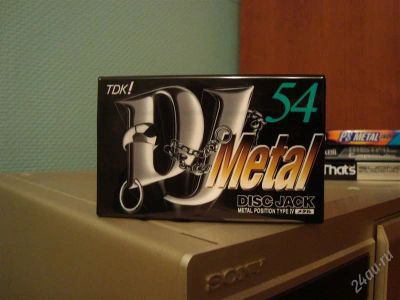 Лот: 1320651. Фото: 1. кассета tdk dj metal type4. Кассетные деки, магнитофоны