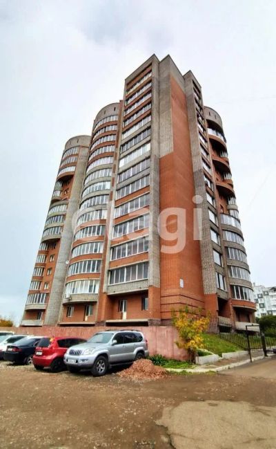 Лот: 25293870. Фото: 1. 5-комн. и более квартира , Красноярск... Квартиры, студии