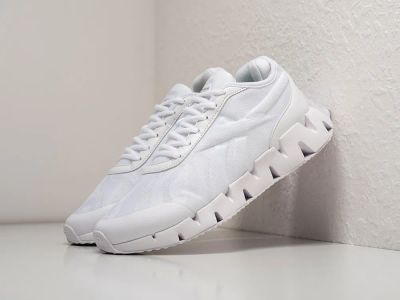 Лот: 20594989. Фото: 1. Кроссовки Reebok Zig Dynamica... Кеды, кроссовки, слипоны