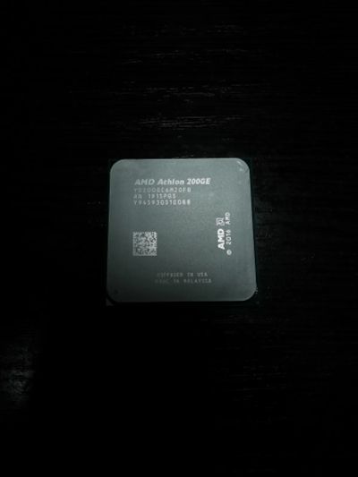 Лот: 19663908. Фото: 1. Процессор AMD Athlon 200GE. Процессоры