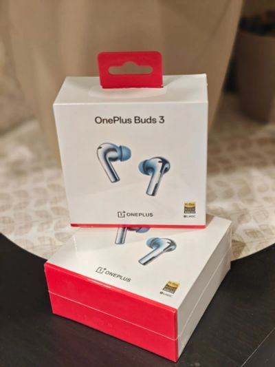 Лот: 22636513. Фото: 1. Беспроводные наушники Oneplus... Наушники, гарнитуры