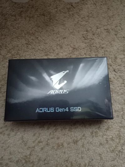 Лот: 21513346. Фото: 1. Aorus Gen4 SSD 500Gb. SSD-накопители