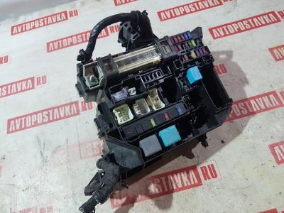 Лот: 20897327. Фото: 1. Блок предохранителей Toyota Allion... Двигатель и элементы двигателя