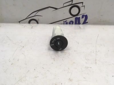Лот: 21710490. Фото: 1. кнопка airbag Renault Megane LM. Двигатель и элементы двигателя