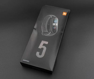 Лот: 16623927. Фото: 1. Xiaomi Mi Band 5. Смарт-часы, фитнес-браслеты, аксессуары