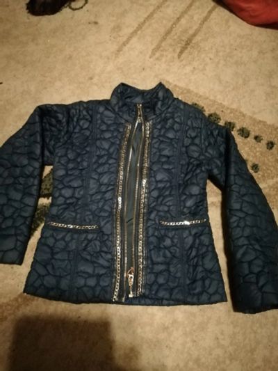 Лот: 14755773. Фото: 1. Курточка. Верхняя одежда
