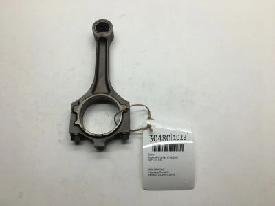 Лот: 20385411. Фото: 1. Шатун Mazda Mpv 2000 GY0111210... Двигатель и элементы двигателя