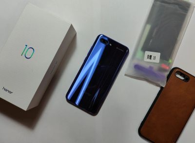 Лот: 17560093. Фото: 1. Honor 10 premium 4/128. Смартфоны