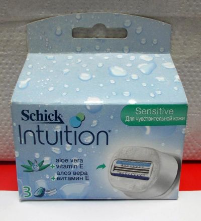 Лот: 3818876. Фото: 1. Schick Intuition запасные кассеты... Другое (красота и здоровье)