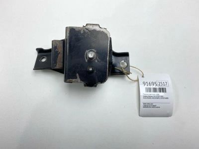 Лот: 23552737. Фото: 1. Подушка двигателя Subaru Forester... Двигатель и элементы двигателя