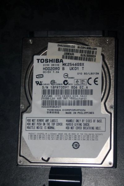 Лот: 9817862. Фото: 1. Toshiba MK2546GSX. Жёсткие диски (HDD)