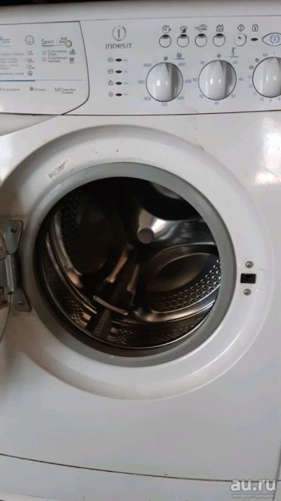 Лот: 13832447. Фото: 1. Indesit wisl103. Стиральные машины