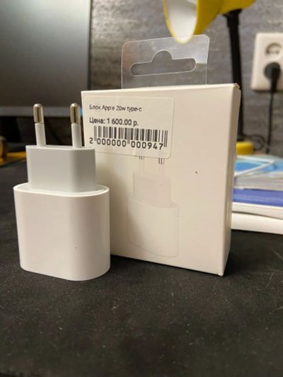 Лот: 19960164. Фото: 1. Быстрая зарядка на iPhone 20w... Дата-кабели, переходники