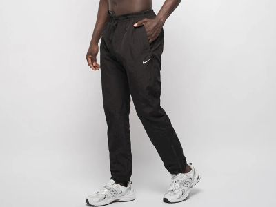 Лот: 24973901. Фото: 1. Брюки спортивные Nike. Брюки, джинсы, шорты