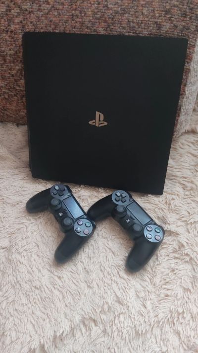 Лот: 21450202. Фото: 1. Sony play station 4 PRO 1 tb. Консоли