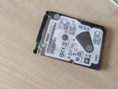Лот: 14366253. Фото: 1. Жесткий диск для ноутбука HGST... Жёсткие диски (HDD)
