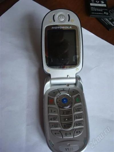 Лот: 2774766. Фото: 1. Motorola v535. Кнопочные мобильные телефоны