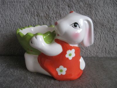 Лот: 19615398. Фото: 1. Подставка под яйцо или маленькие... Фигурки, статуэтки