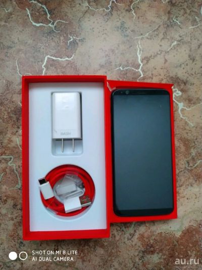 Лот: 13032323. Фото: 1. OnePlus 5t ... Смартфоны