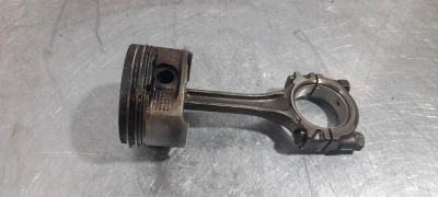 Лот: 18331808. Фото: 1. Поршень с шатуном Nissan March... Двигатель и элементы двигателя