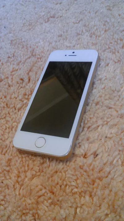 Лот: 6198206. Фото: 1. Китайский IPhone 5s модель (a1530... Смартфоны