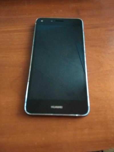 Лот: 16702806. Фото: 1. Huawei y5 2018 cun-u29. Кнопочные мобильные телефоны