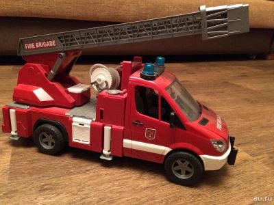 Лот: 8612099. Фото: 1. Игрушки Bruder. Машины и техника